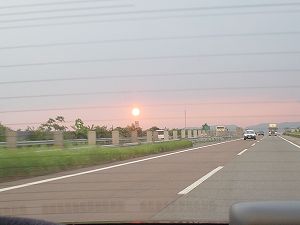 �x�R�A���H�R����~��Ďs���ɓ�����������B