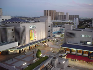 �_�ː��_�����̒����݁B�����Z���^�[���霂�����B