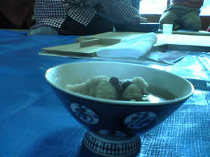 ���߂ĐH�ׂ��g���΂����h�B�����ڂ̓c�~�����B���́E�E�E�B���̌�ɏo���ꂽ�\�o�͔������������܂����B