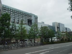 �����̋��s�B�l���݂͂܂��Ȃ��B